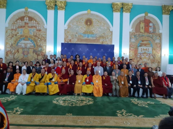 몽골 정부 통일부에서 열린 ‘미륵불: 사랑과 자비’ 국제학술대회에 참가한 각국 대표들