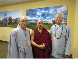 인도 다람살라에서 온 티베트 라마와 함께.
