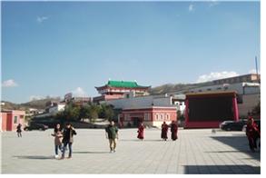 중국 칭하이 성 시닝에 있는 큼붐(Kumbum,塔尔寺 1583년 창건)사원