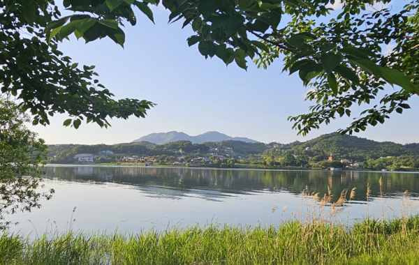 양수에서 퇴촌부근의 남한강 전경.