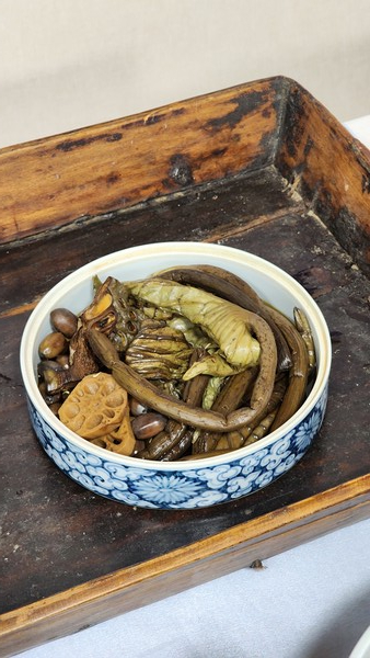 박성희 씨의 연모듬장아찌.